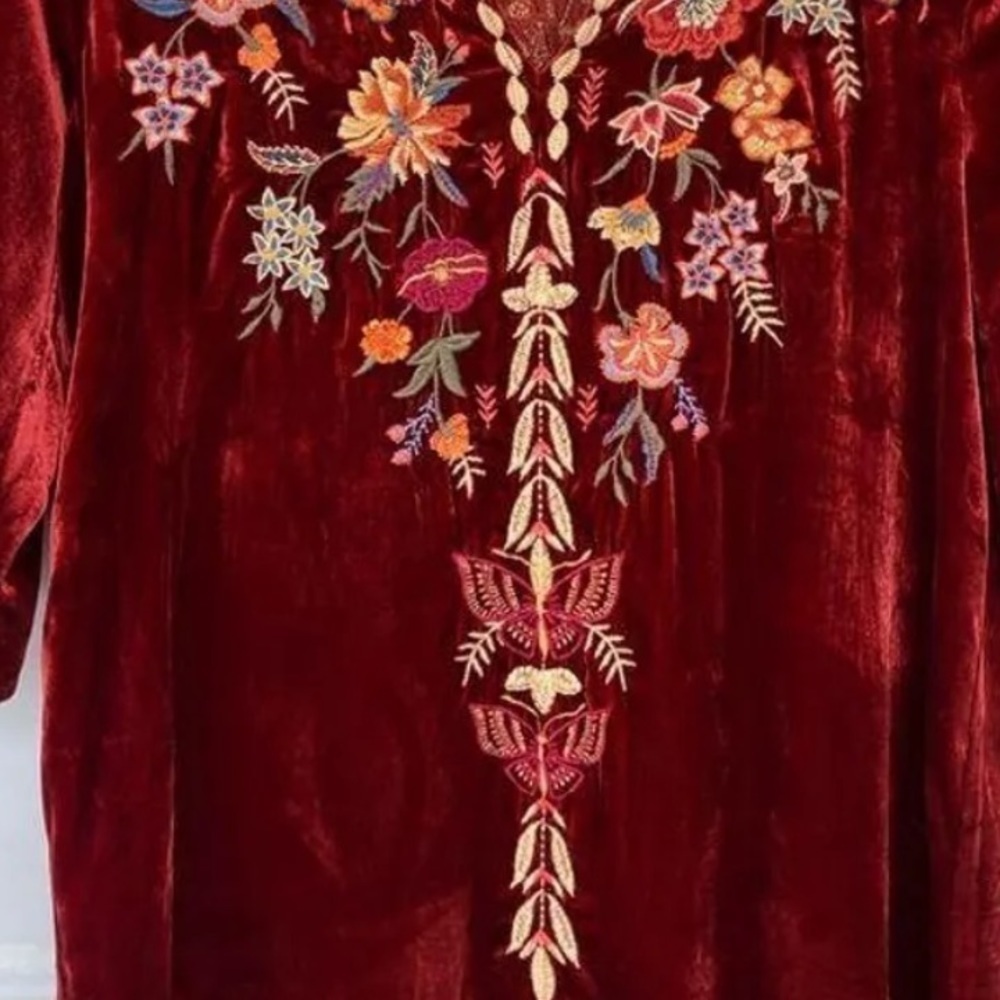 Johnny Was Taline heavily embroidered velvet top NWT - Picture 5 of 16